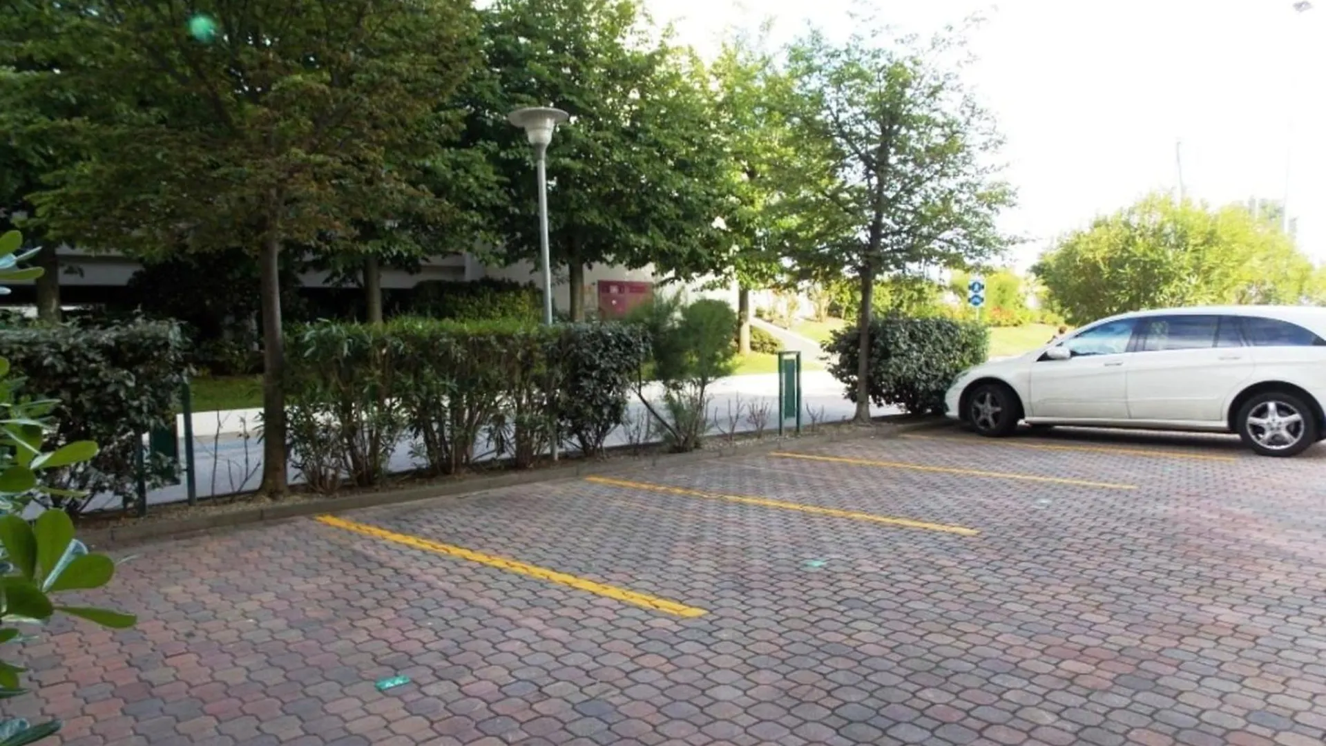 Sea View Top Floor Apartment In Bibione