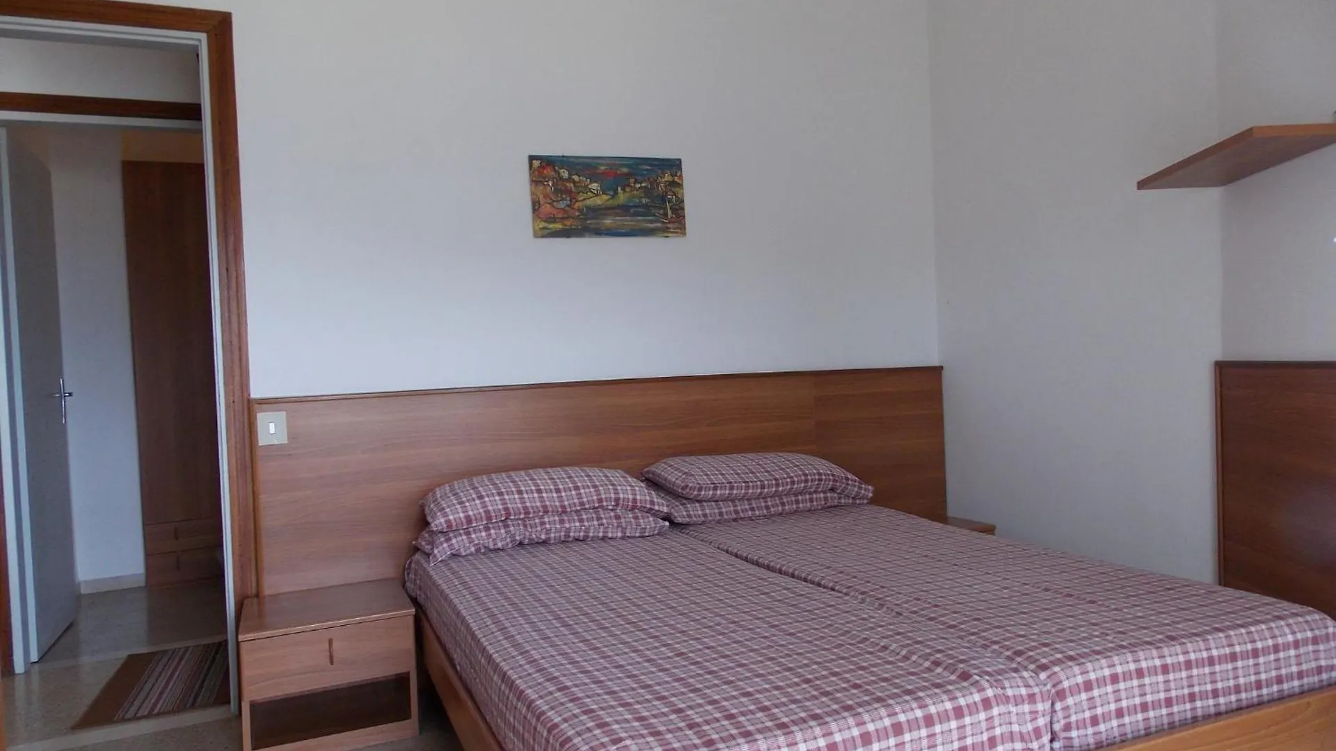 Sea View Top Floor Apartment In Bibione 0*,